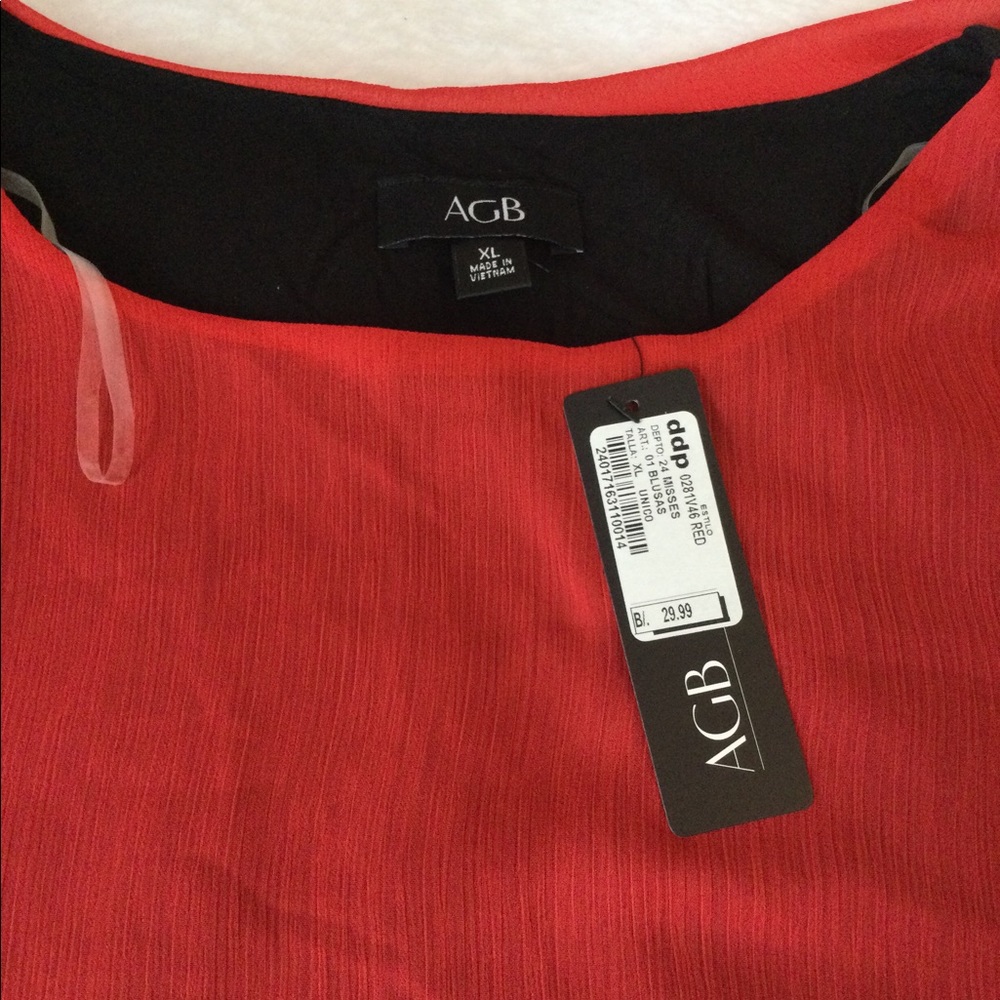 AGB Red Top attached to black tank top Size:XL - Picture 3 of 8